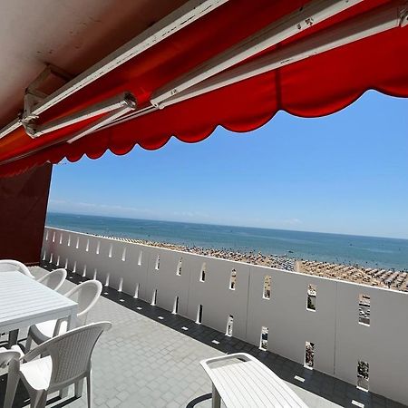 Residence Luna Lignano Sabbiadoro Eksteriør billede