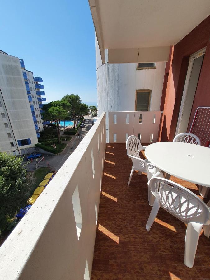Residence Luna Lignano Sabbiadoro Eksteriør billede